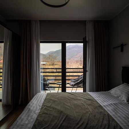 Transalpina Retreat Hotel Novaci-Străini Buitenkant foto